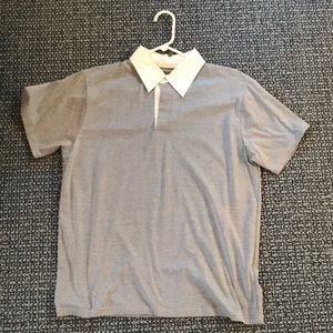 Blue Schiele collard t-shirt.